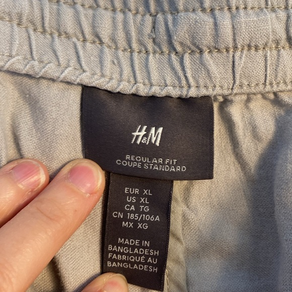 H&M men's size XL grey linen cotton blend Bermuda shorts neutral minimalist - Picture 6 of 8
